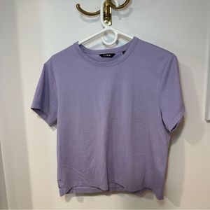 CUTS T SHIRT PURPLE LILAC SIZE MEDIUM *never worn*